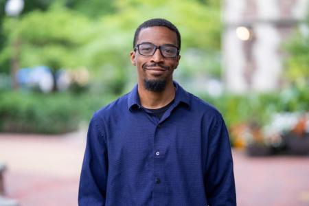 Headshot of Kevin Cox